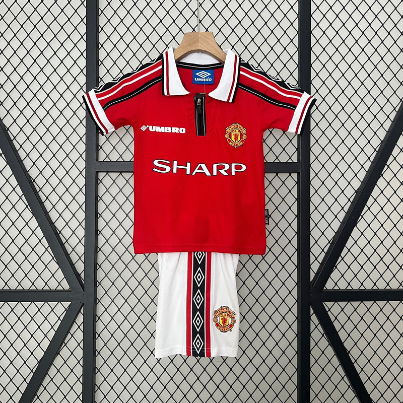 MANCHESTER UNITED I 98/99 CONJUNTO INFANTIL (RETRO)